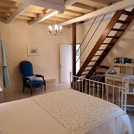 La Maison De Gisele Bed & Breakfast Saint-Victor-des-Oules ภายนอก รูปภาพ